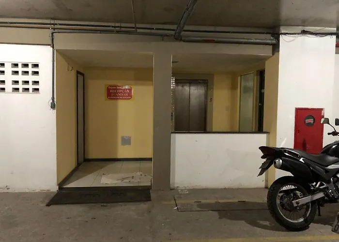 Iapi Hotel