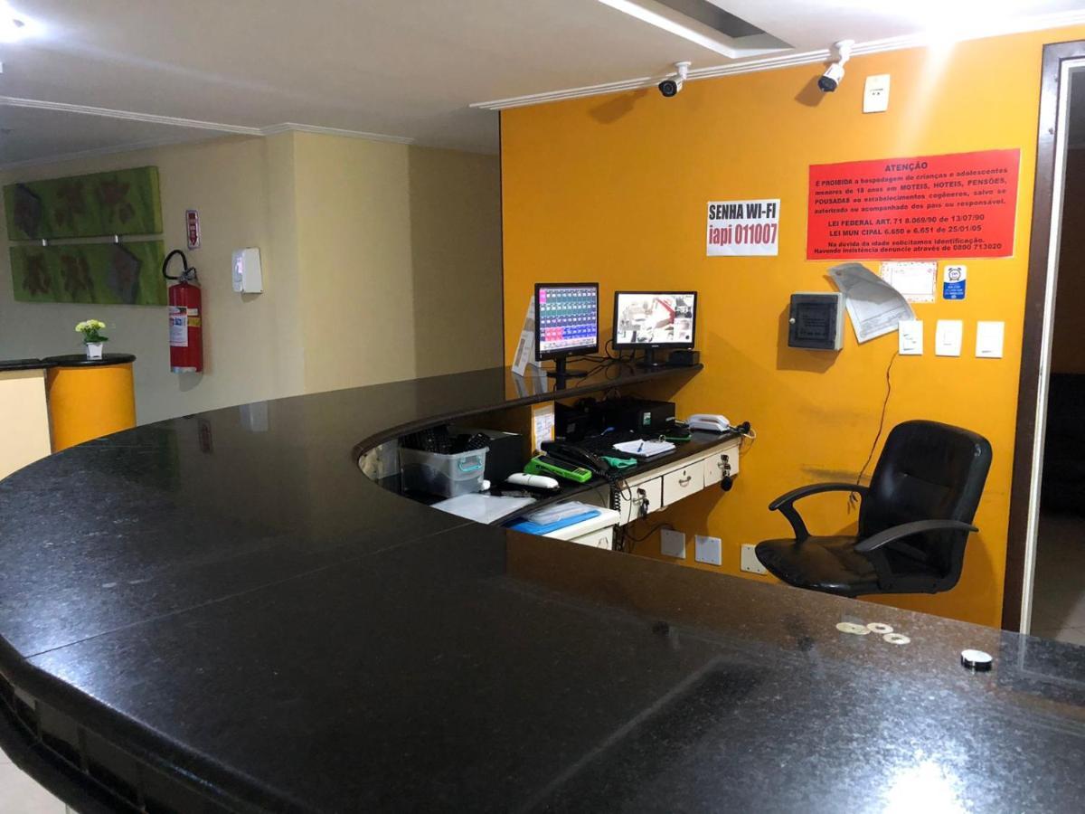 Hotel Iapi *